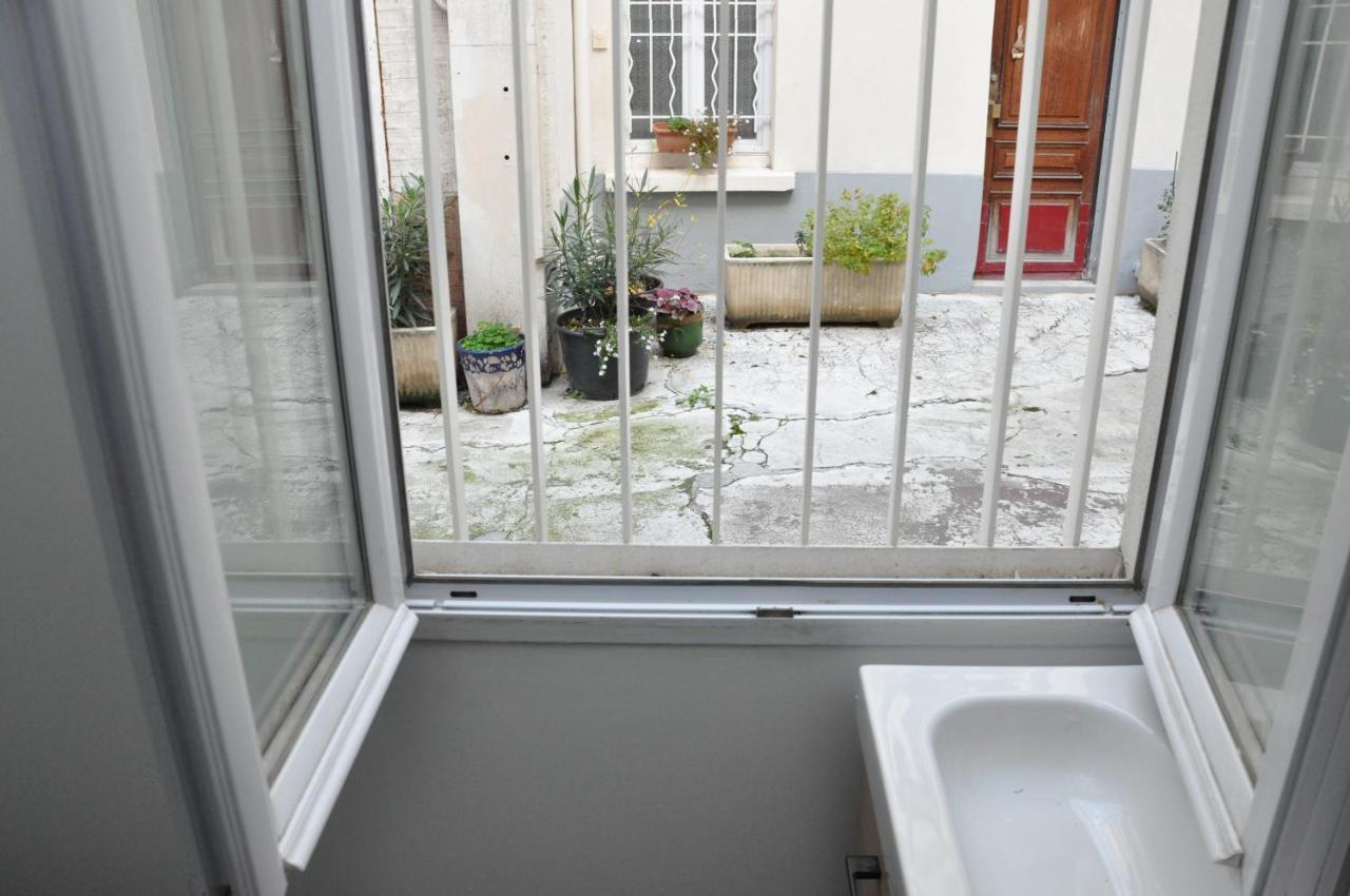 Faubourg Saint Martin Apartment Paris Exterior foto