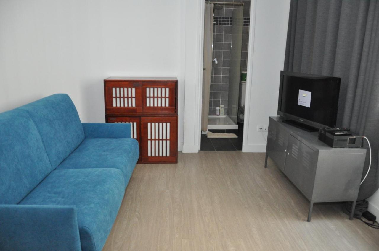 Faubourg Saint Martin Apartment Paris Exterior foto
