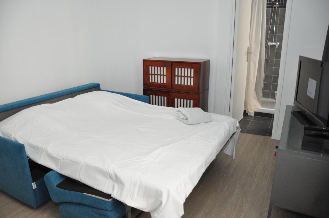 Faubourg Saint Martin Apartment Paris Exterior foto
